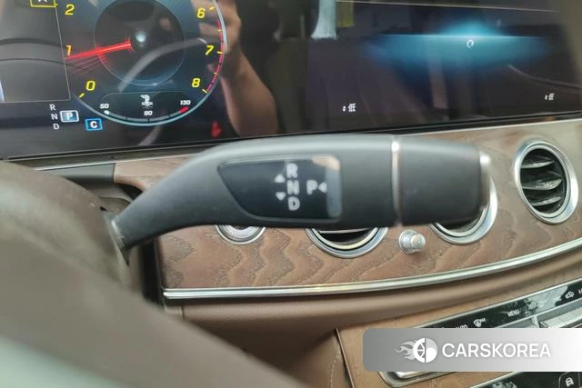 Mercedes-Benz E-class 2022 Черный из Китая, фото 3