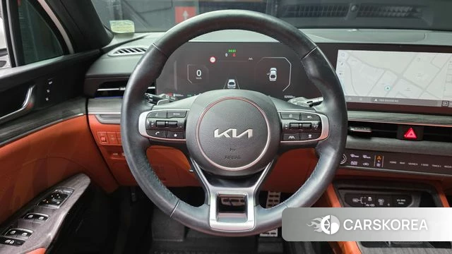 Kia The New K5 Hybrid 3rd generation 2023 Белый из Кореи, фото 3