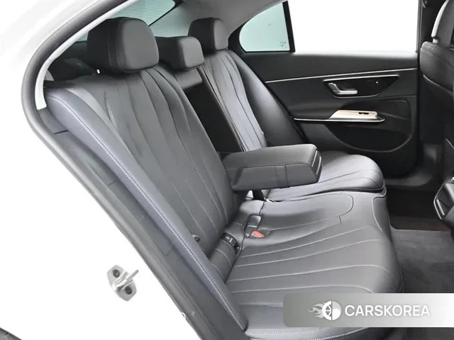 Mercedes-Benz E-Class W214 2024 Белый из Кореи, фото 3