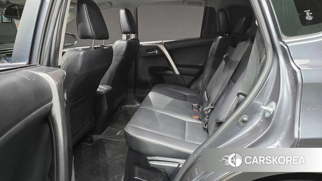 Toyota RAV4 2018 Серый из Кореи, фото 3