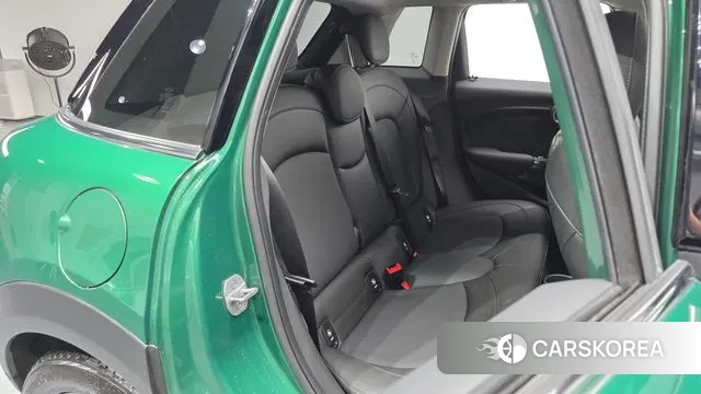 Mini Cooper 2021 Зеленый из Кореи, фото 3