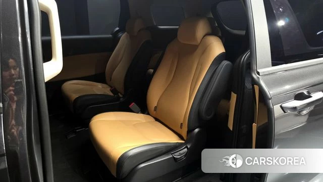 Kia Carnival 4th generation 2022 Серый из Кореи, фото 3