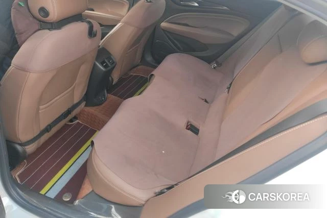 Buick Regal 2020 Белый из Китая, фото 3