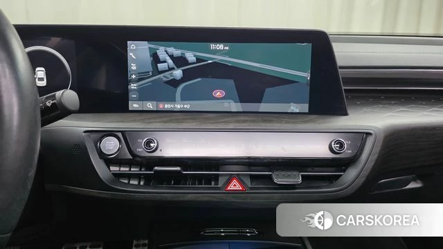 Kia K8 2022 Серебристо-серый из Кореи, фото 3