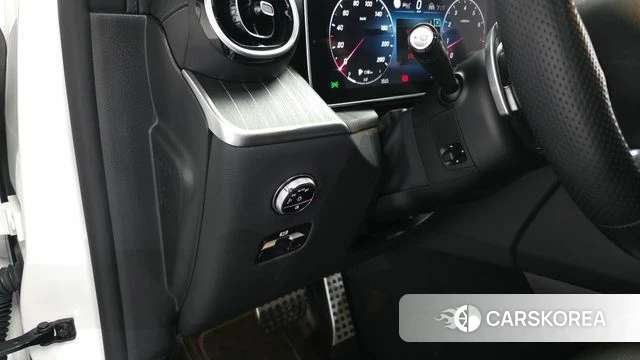Mercedes-Benz GLC-Class X254 2023 Белый из Кореи, фото 3