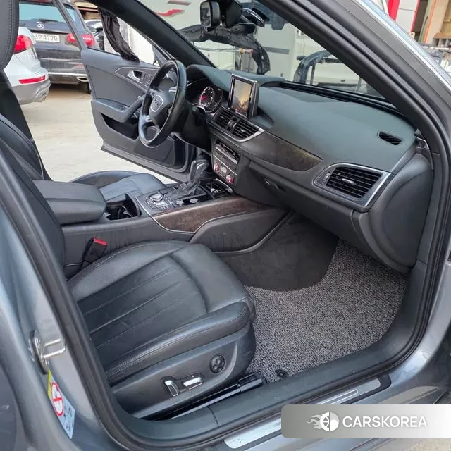 Audi New A6 2018 Серебристо-серый из Кореи, фото 3