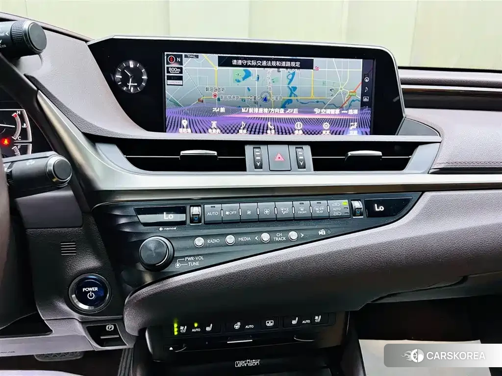 Lexus ES 2019 Silver/gray из Китая, фото 3