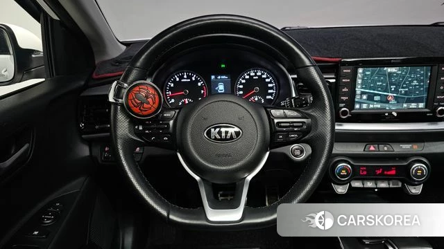 Kia Stonic 2018 Белый из Кореи, фото 3