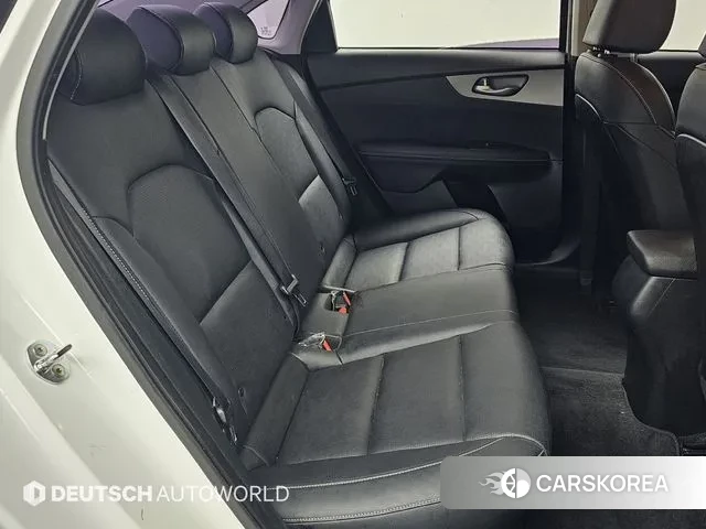 Kia Come New K3 2019 Белый из Кореи, фото 3