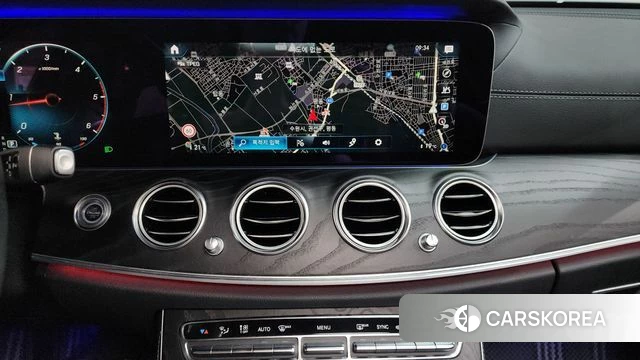 Mercedes-Benz E-Class W213 2020 Белый из Кореи, фото 3