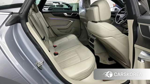 Audi A7 (4K) 2021 Серебряный из Кореи, фото 3