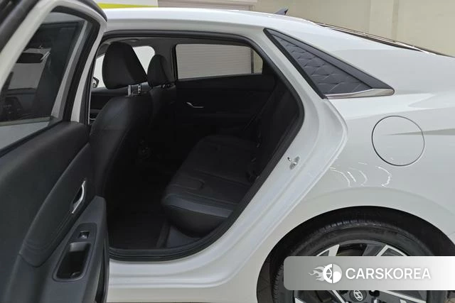 Hyundai Elantra 2025 Белый из Китая, фото 3