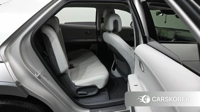 Hyundai Ionic 5 2021 Серебристо-серый из Кореи, фото 3