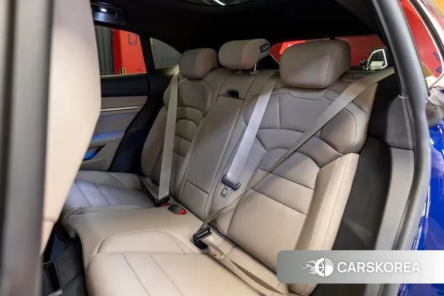 Porsche Taycan 2022 Синий из Кореи, фото 3