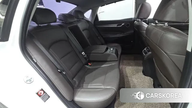 Hyundai Grandeur IG 2018 Белый из Кореи, фото 3