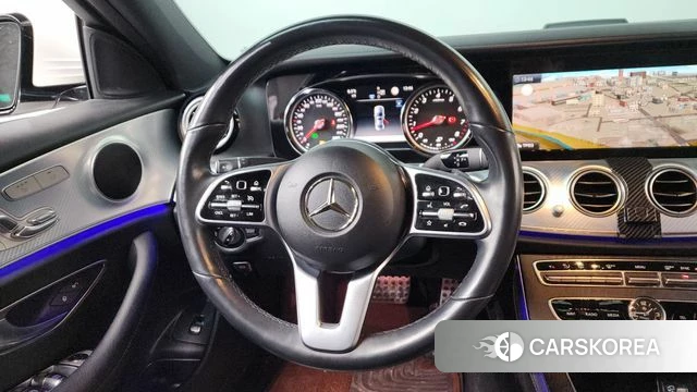 Mercedes-Benz E-Class W213 2020 Белый из Кореи, фото 3