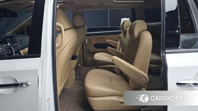 Kia The New Carnival 2018 Белый из Кореи, фото 3