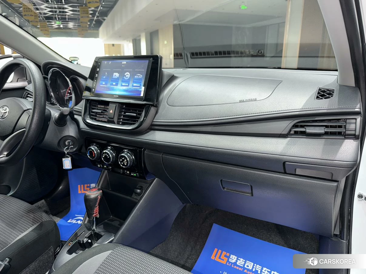 Toyota Vios 2020 Белый из Китая, фото 3