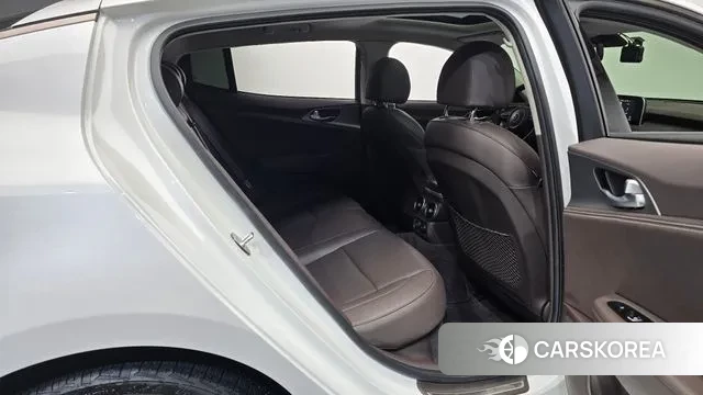 Kia Stinger 2018 Белый из Кореи, фото 3