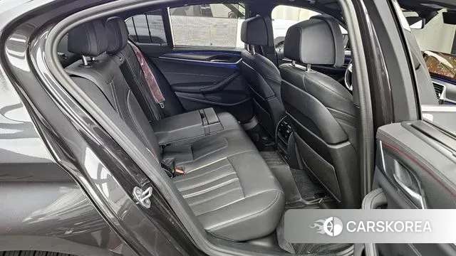 BMW 5 Series (G30) id 3011625 из Кореи 3