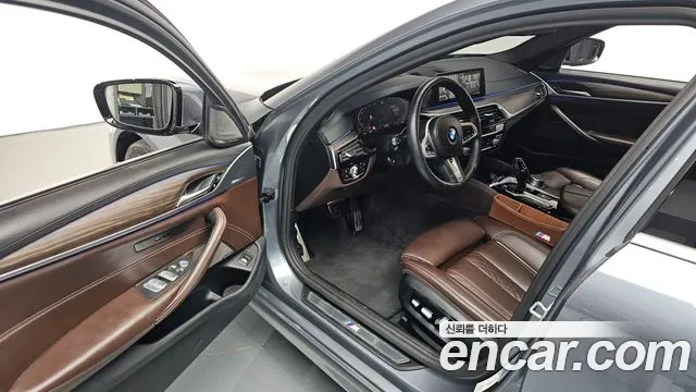 BMW 5 Series (G30) 2020 Серый из Кореи, фото 3