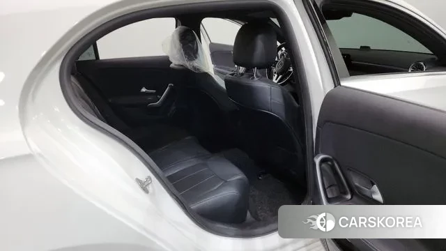 Mercedes-Benz A-Class W177 2022 Белый из Кореи, фото 3