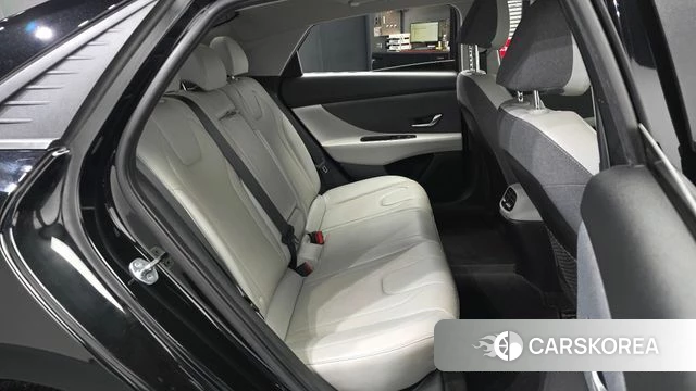 Hyundai Avante (CN7) 2021 Черный из Кореи, фото 3