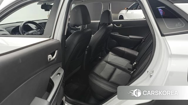 Hyundai Kona 2018 Белый из Кореи, фото 3
