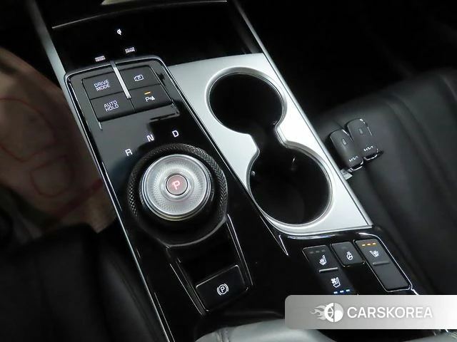 Kia K8 2021 Серебристо-серый из Кореи, фото 3