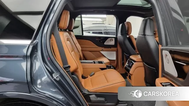 Lincoln Aviator 2nd generation 2022 Синий из Кореи, фото 3