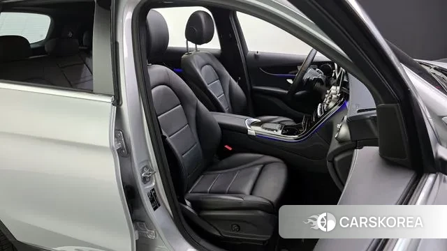 Mercedes-Benz GLC-Class X253 2020 Серебряный из Кореи, фото 3