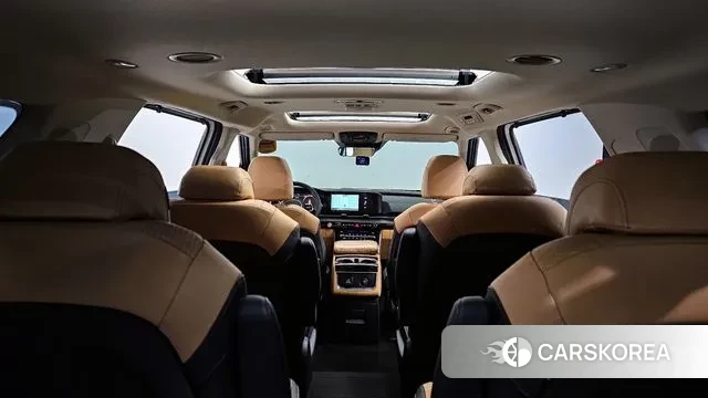 Kia Carnival 4th generation 2023 Белый из Кореи, фото 3