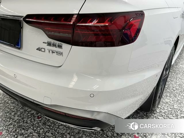 Audi A4L 2021 Белый из Китая, фото 3