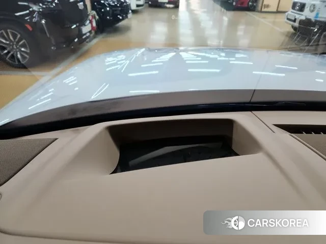 Land Rover Range Rover 5th Generation 2023 Белый из Кореи, фото 3