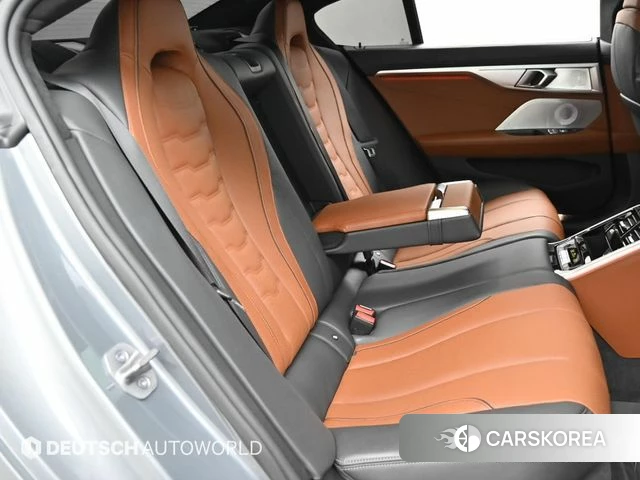 BMW 8 Series (G15) 2022 Серебристо-серый из Кореи, фото 3