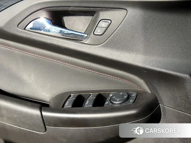 Chevrolet (GM Daewoo) Trailblazer 2022 Черный из Кореи, фото 3