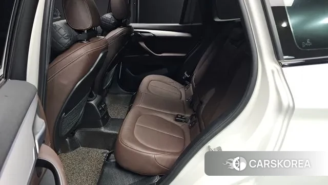 BMW X1 (F48) 2022 Белый из Кореи, фото 3