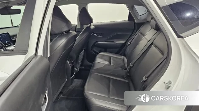 Hyundai Kona (SX2) 2024 Белый из Кореи, фото 3