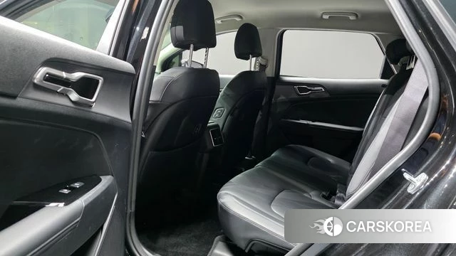 Kia Sportage 5th Generation 2022 Серый из Кореи, фото 3