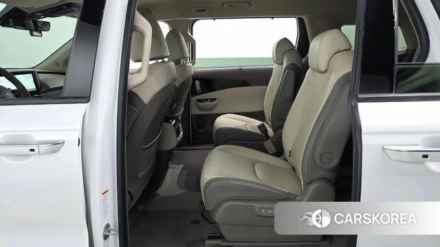 Kia Carnival 4th generation 2023 Белый из Кореи, фото 3