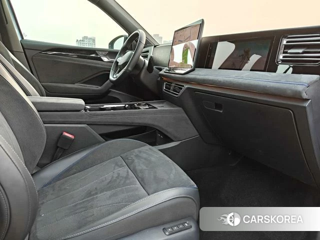 Volkswagen Tiguan L 2024 Синий из Китая, фото 3