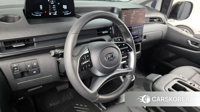 Hyundai Staria 2024 Черный из Кореи, фото 3