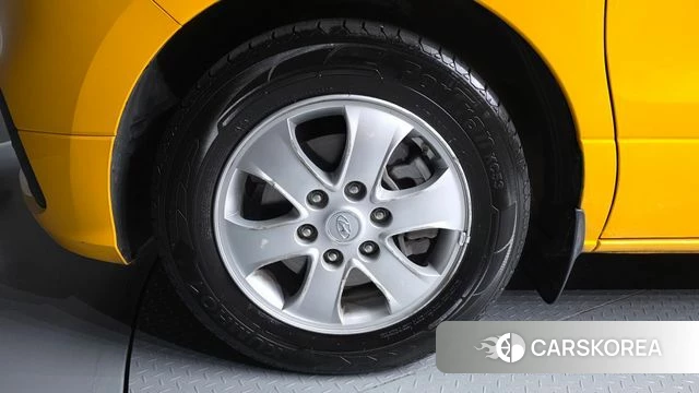 Hyundai The New Grand Starex 2018 Желтый из Кореи, фото 3