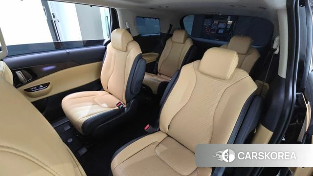 Kia Carnival 4th generation 2023 Черный из Кореи, фото 3