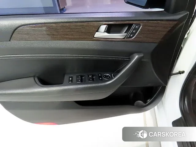 Hyundai Sonata New Rise 2018 Белый из Кореи, фото 3