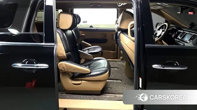 Kia The New Carnival 2019 Черный из Кореи, фото 3