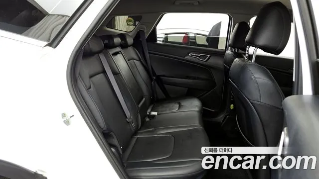 Kia Sportage 5th Generation 2021 Белый из Кореи, фото 3