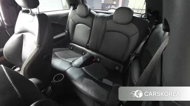 Mini Cooper Electric 2022 Серебряный из Кореи, фото 3