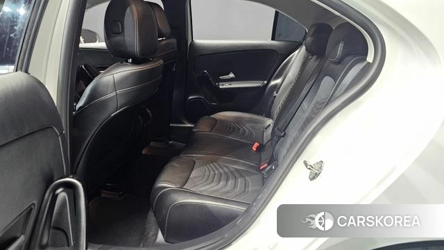 Mercedes-Benz A-Class W177 2020 Белый из Кореи, фото 3