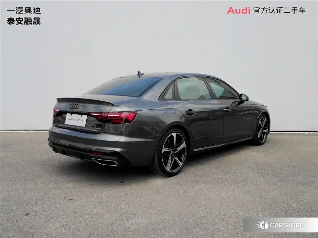 Audi A4L 2023 Silver/gray из Китая, фото 3